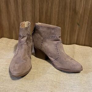 Cupid Braided Suede Ankle Booties - Tan EUC